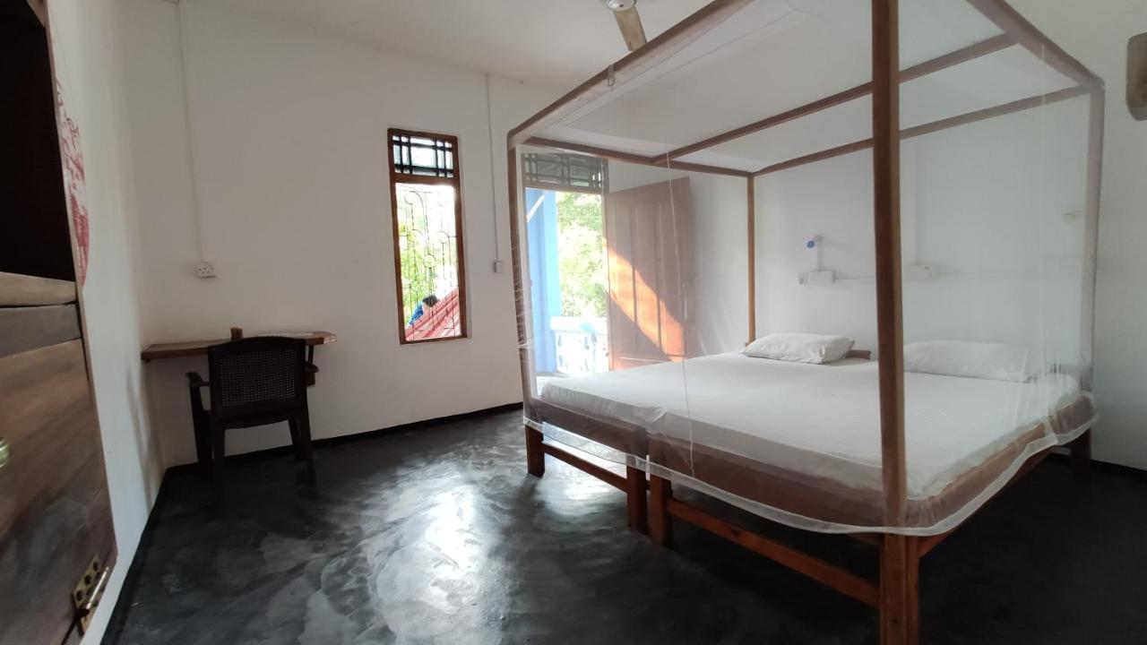 Surf Beach Hotel Arugam Bay Exterior photo