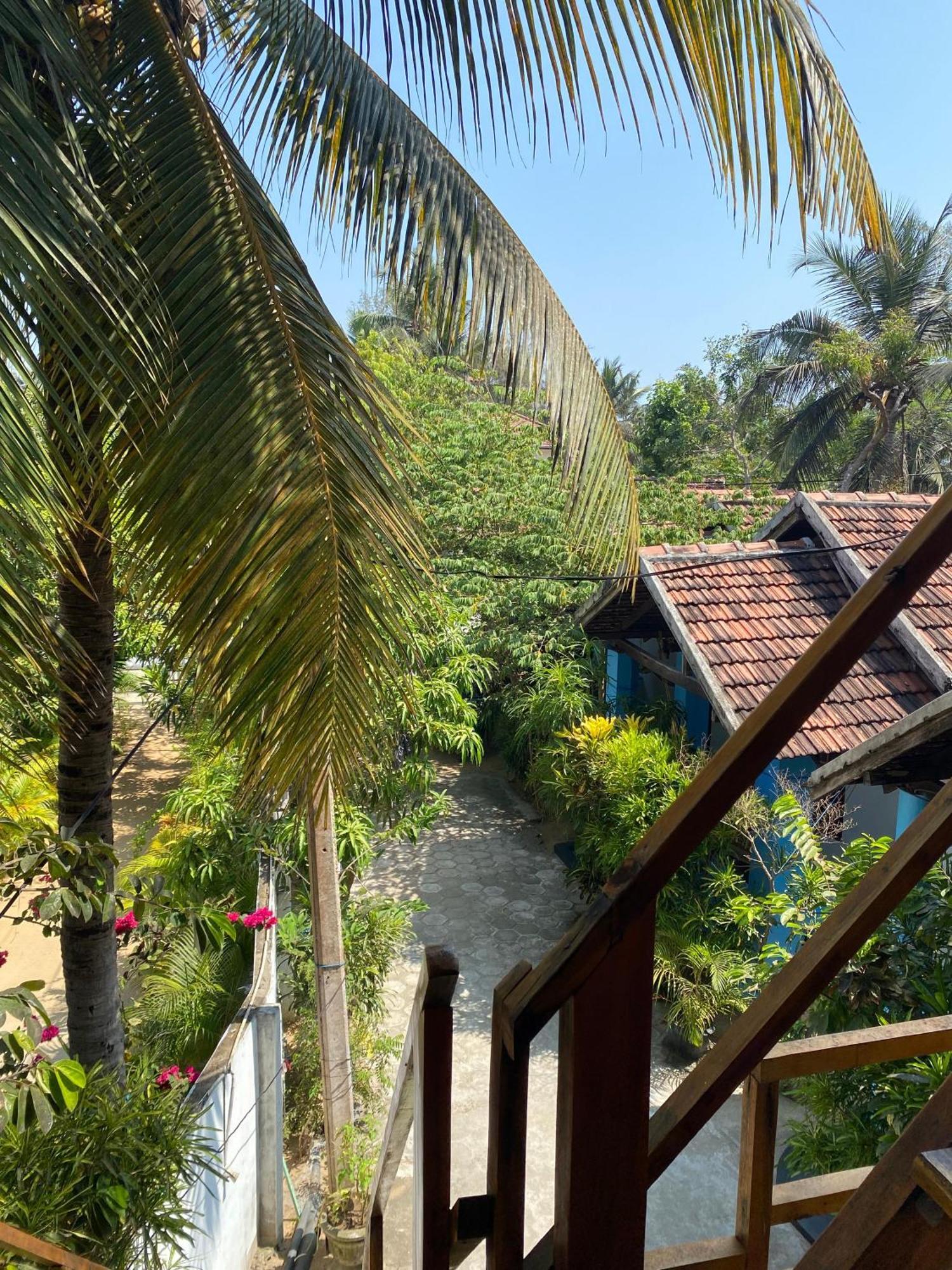 Surf Beach Hotel Arugam Bay Exterior photo